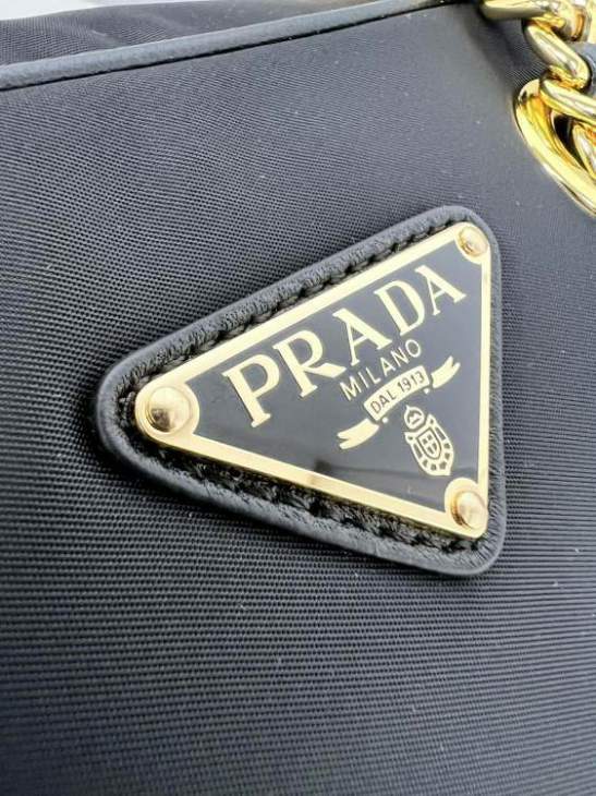 Picture of Prada Handbags _SKUfw173057500fw